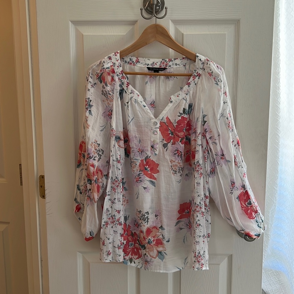 Lightweight Floral Blouse
